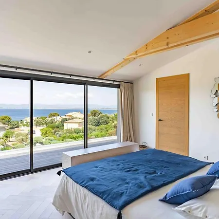 Vila Palma Giens - Vue Panoramique -piscine Chauffee Mai A Septembre- 4 -garage Hyères