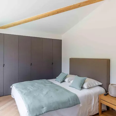 Palma Giens - Vue Panoramique -piscine Chauffee Mai A Septembre- 4 -garage Vila