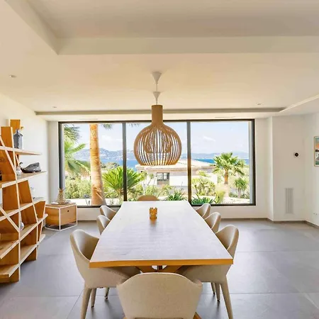 Vila Palma Giens - Vue Panoramique -piscine Chauffee Mai A Septembre- 4 -garage *