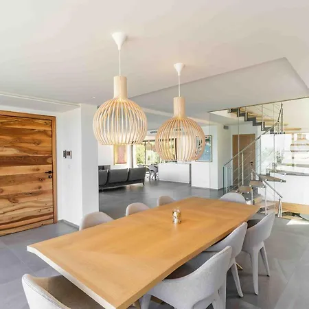 Palma Giens - Vue Panoramique -piscine Chauffee Mai A Septembre- 4 -garage Vila *